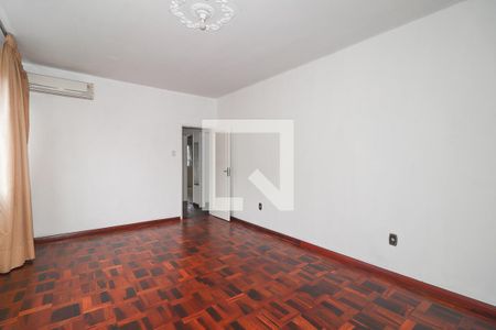 Quarto de apartamento para alugar com 2 quartos, 81m² em São Geraldo, Porto Alegre