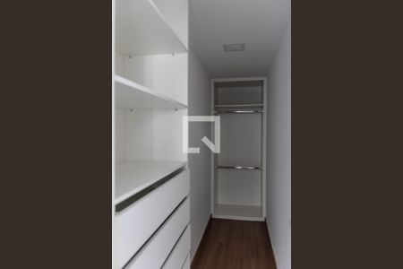 Closet de apartamento para alugar com 2 quartos, 53m² em Barro Preto, Belo Horizonte