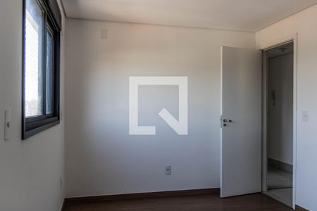 Quarto 1 de apartamento para alugar com 2 quartos, 53m² em Barro Preto, Belo Horizonte