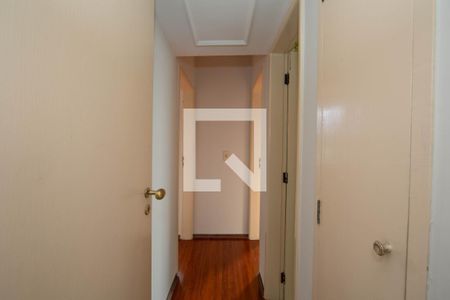CORREDOR de apartamento à venda com 4 quartos, 206m² em Santa Lúcia, Belo Horizonte