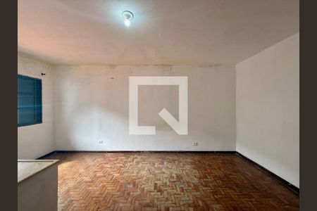 Quarto  de casa para alugar com 0 quarto, 39m² em Jardim Sao Luiz, São Paulo