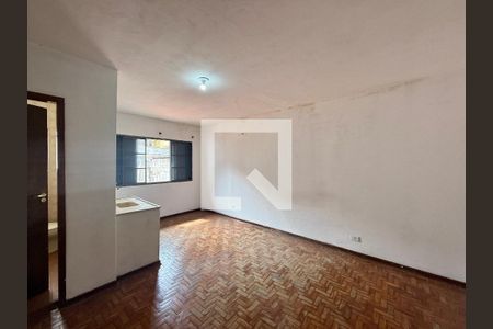 Quarto  de casa para alugar com 0 quarto, 39m² em Jardim Sao Luiz, São Paulo