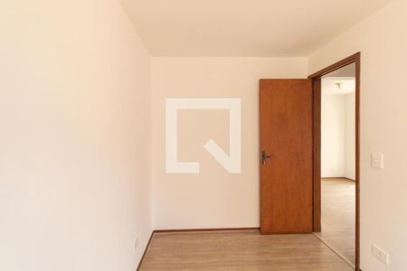 Quarto 1 de apartamento para alugar com 2 quartos, 51m² em Portão, Curitiba
