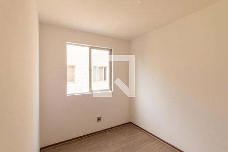Quarto 1 de apartamento para alugar com 2 quartos, 51m² em Portão, Curitiba