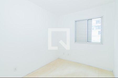 Quarto 1 de apartamento para alugar com 3 quartos, 58m² em Jardim Flor da Montanha, Guarulhos