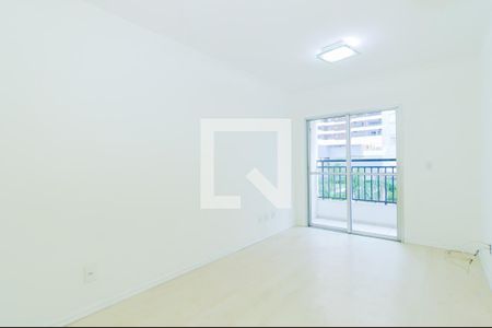 Sala de apartamento para alugar com 3 quartos, 58m² em Jardim Flor da Montanha, Guarulhos