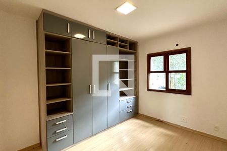 Casa à venda com 4 quartos, 370m² em Jardim Botânico, Rio de Janeiro