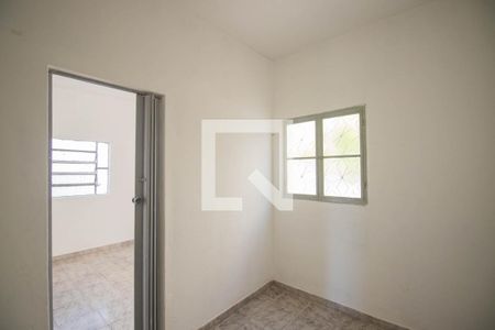 Quarto 1 de casa para alugar com 2 quartos, 75m² em Porto Novo, São Gonçalo