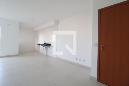 Sala de apartamento para alugar com 2 quartos, 65m² em Novo Mundo, Uberlândia