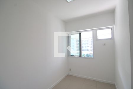 Quarto 1 de apartamento para alugar com 3 quartos, 91m² em Barra Olímpica, Rio de Janeiro