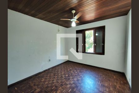 Quarto 2 de casa à venda com 3 quartos, 230m² em Teresópolis, Porto Alegre
