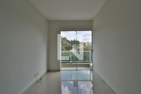 Sala de apartamento para alugar com 2 quartos, 64m² em Saraiva, Uberlândia