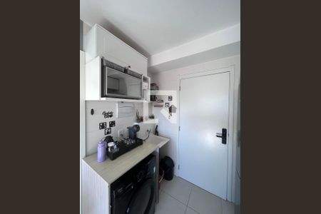 Sala - cozinha  de apartamento para alugar com 1 quarto, 26m² em Jardim Cidalia, São Paulo