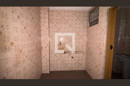 Cozinha de apartamento para alugar com 1 quarto, 34m² em Liberdade, São Paulo