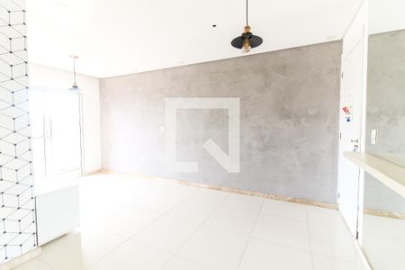 Sala de apartamento para alugar com 2 quartos, 52m² em Jardim Santo Antonio, São Paulo