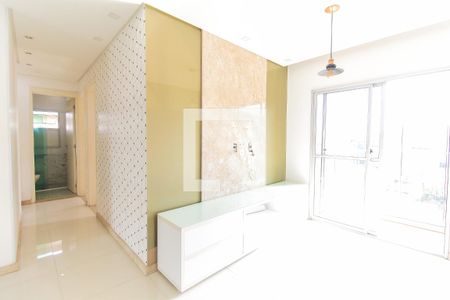 Sala de apartamento para alugar com 2 quartos, 52m² em Jardim Santo Antonio, São Paulo