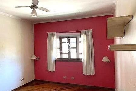 Casa à venda com 4 quartos, 450m² em Jardim dos Estados, São Paulo