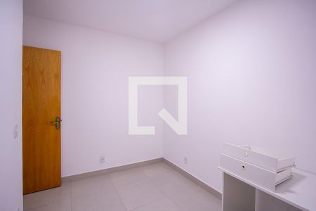 Quarto 2 de casa para alugar com 2 quartos, 64m² em Mutondo, São Gonçalo