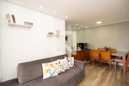 Sala de apartamento para alugar com 2 quartos, 68m² em Jardim Flor da Montanha, Guarulhos