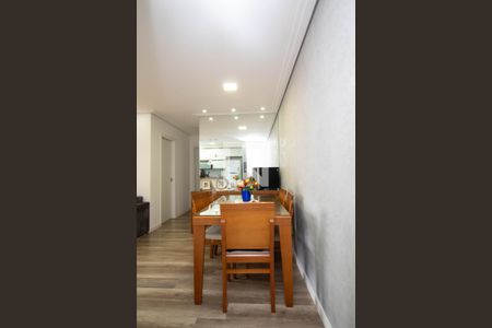 Sala de apartamento para alugar com 2 quartos, 68m² em Jardim Flor da Montanha, Guarulhos