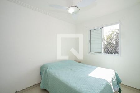 Quarto 1 de apartamento para alugar com 2 quartos, 52m² em Jardim Maria Duarte, São Paulo