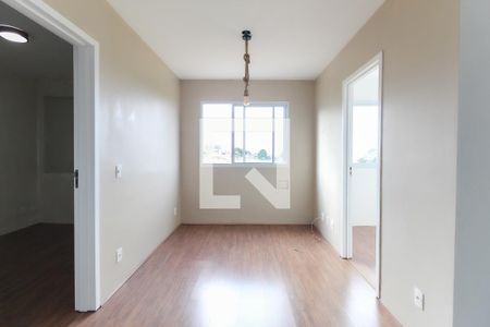 Sala de apartamento para alugar com 2 quartos, 35m² em Parque Dom Joao Neri, São Paulo