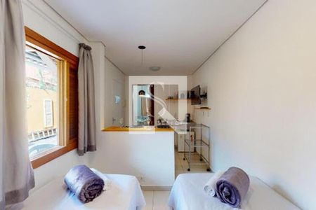 Casa à venda com 8 quartos, 307m² em Pinheiros, São Paulo