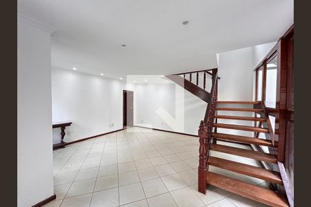 Sala de casa de condomínio à venda com 3 quartos, 250m² em Vargem Grande, Rio de Janeiro