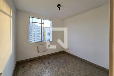 Quarto 2 de apartamento para alugar com 2 quartos, 63m² em Colubandê, São Gonçalo