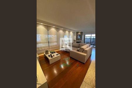 Apartamento à venda com 4 quartos, 230m² em Morumbi, São Paulo