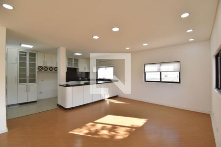 Sala de casa para alugar com 3 quartos, 450m² em Bacacheri, Curitiba