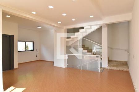 Sala de casa para alugar com 3 quartos, 450m² em Bacacheri, Curitiba