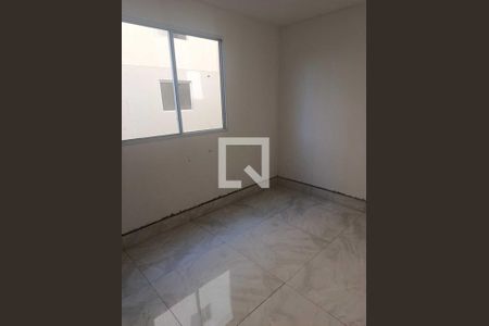 Quarto de apartamento para alugar com 2 quartos, 42m² em Residencial Frei Galvão, Goiânia