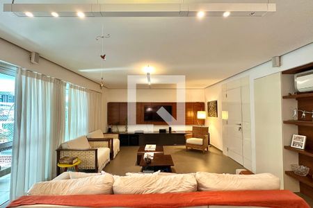 Apartamento para alugar com 3 quartos, 260m² em Leblon, Rio de Janeiro