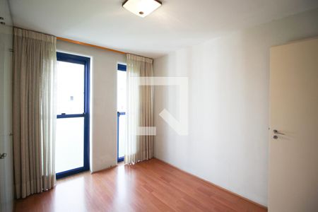 Quarto 1 de apartamento para alugar com 2 quartos, 82m² em Moema, São Paulo