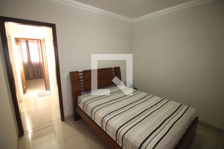 Apartamento à venda com 3 quartos, 63m² em Novo Eldorado, Contagem