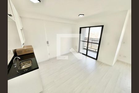 Sala/Quarto/Cozinha de kitnet/studio à venda com 1 quarto, 30m² em Tucuruvi, São Paulo