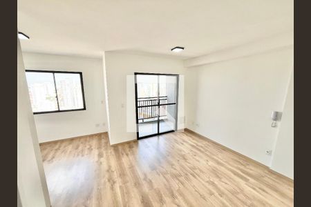 Sala/Quarto/Cozinha de kitnet/studio à venda com 1 quarto, 30m² em Tucuruvi, São Paulo