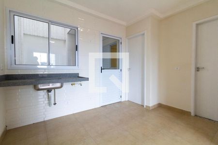 Sala e cozinha de apartamento à venda com 2 quartos, 32m² em Vila Carrão, São Paulo