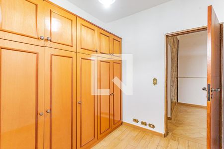 Quarto 1 de casa para alugar com 3 quartos, 160m² em Vila Brasilina, São Paulo