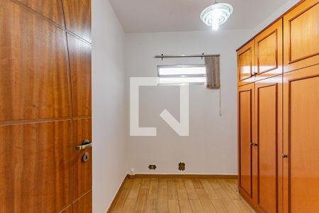 Quarto 1 de casa para alugar com 3 quartos, 160m² em Vila Brasilina, São Paulo
