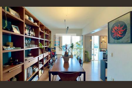Sala de apartamento à venda com 2 quartos, 91m² em Pinheiros, São Paulo