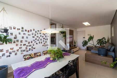 Sala de apartamento à venda com 3 quartos, 82m² em Grajaú, Belo Horizonte