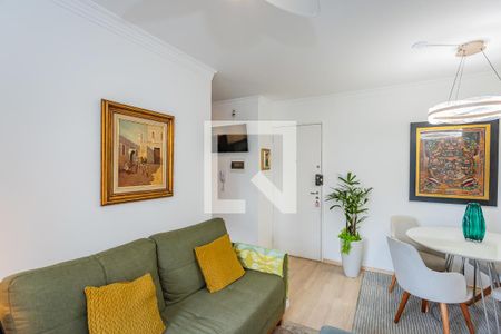 Sala de apartamento para alugar com 2 quartos, 52m² em Vila Mangalot, São Paulo