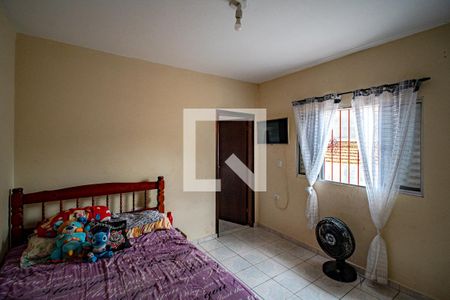 Suíte de casa à venda com 4 quartos, 480m² em Jaguaré, São Paulo
