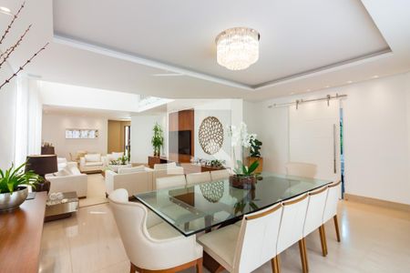 Sala  de casa à venda com 3 quartos, 437m² em Adalgisa, Osasco