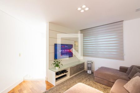 Sala de TV de casa à venda com 3 quartos, 437m² em Adalgisa, Osasco