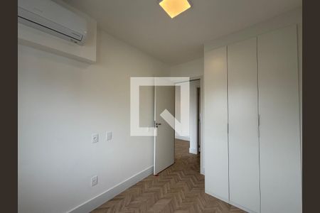 Quarto  de apartamento à venda com 2 quartos, 45m² em Barra Olímpica, Rio de Janeiro