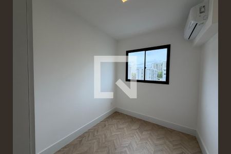 Quarto  de apartamento à venda com 2 quartos, 45m² em Barra Olímpica, Rio de Janeiro