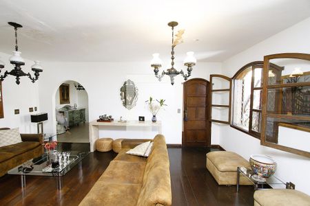 Sala 1 de casa para alugar com 5 quartos, 365m² em São Bento, Belo Horizonte